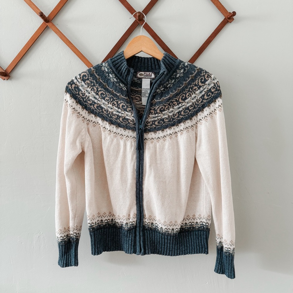 Vintage Tiara International Blue and White Cardigan Sweater